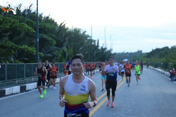 RUN TO LIVE 2025 - Ảnh #3268183