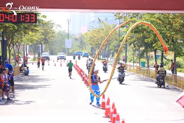 RUN TO LIVE 2025 - Ảnh #3209827