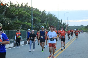 RUN TO LIVE 2025 - Ảnh #3283432