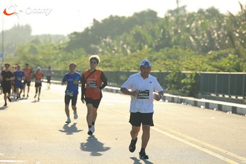 RUN TO LIVE 2025 - Ảnh #3303154
