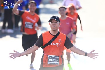RUN TO LIVE 2025 - Ảnh #3207592