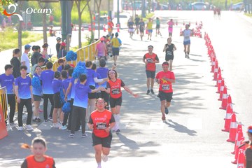 RUN TO LIVE 2025 - Ảnh #3193800
