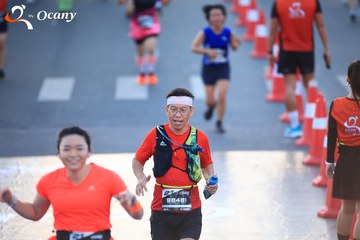 RUN TO LIVE 2025 - Ảnh #3153812