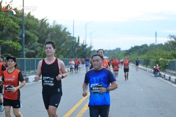 RUN TO LIVE 2025 - Ảnh #3278591