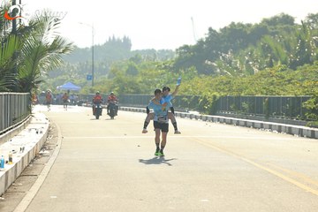 RUN TO LIVE 2025 - Ảnh #3305081
