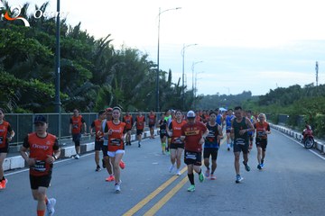 RUN TO LIVE 2025 - Ảnh #3268269
