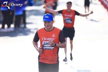 RUN TO LIVE 2025 - Ảnh #3208158