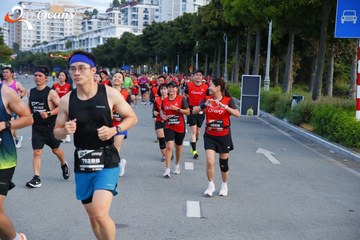 RUN TO LIVE 2025 - Ảnh #3259519