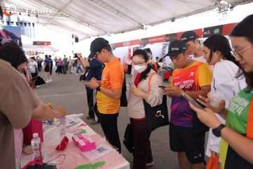 RUN TO LIVE 2025 - Ảnh #3122274