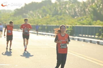 RUN TO LIVE 2025 - Ảnh #3303265