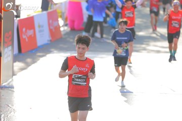 RUN TO LIVE 2025 - Ảnh #3193429