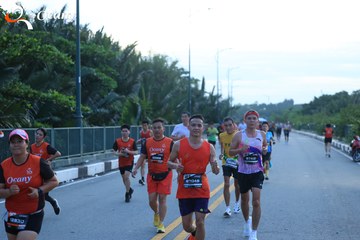 RUN TO LIVE 2025 - Ảnh #3268069