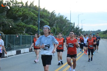 RUN TO LIVE 2025 - Ảnh #3281813