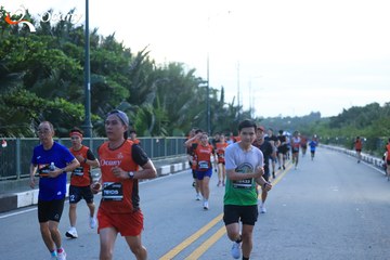 RUN TO LIVE 2025 - Ảnh #3266755