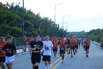 RUN TO LIVE 2025 - Ảnh #3268378