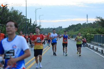 RUN TO LIVE 2025 - Ảnh #3282977