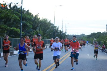 RUN TO LIVE 2025 - Ảnh #3266173