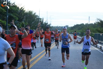 RUN TO LIVE 2025 - Ảnh #3266289