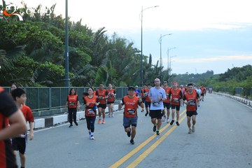RUN TO LIVE 2025 - Ảnh #3281449