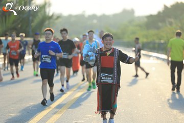 RUN TO LIVE 2025 - Ảnh #3298309