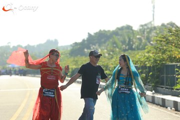 RUN TO LIVE 2025 - Ảnh #3305305