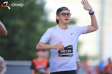 RUN TO LIVE 2025 - Ảnh #3279435