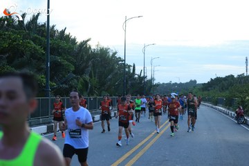 RUN TO LIVE 2025 - Ảnh #3268241