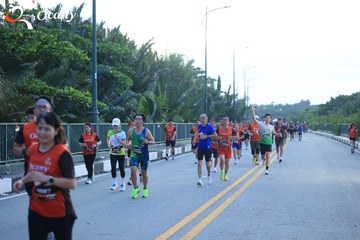 RUN TO LIVE 2025 - Ảnh #3266720