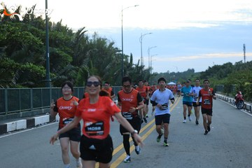 RUN TO LIVE 2025 - Ảnh #3281275