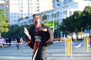 RUN TO LIVE 2025 - Ảnh #3298503