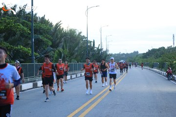 RUN TO LIVE 2025 - Ảnh #3266571