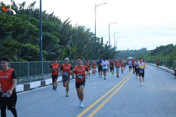 RUN TO LIVE 2025 - Ảnh #3268136