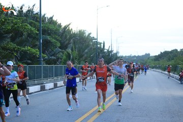 RUN TO LIVE 2025 - Ảnh #3266739