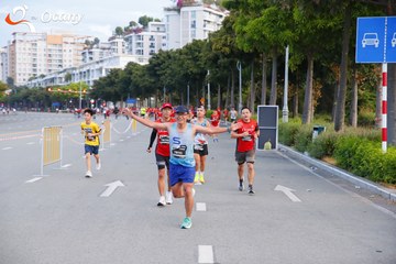 RUN TO LIVE 2025 - Ảnh #3260140