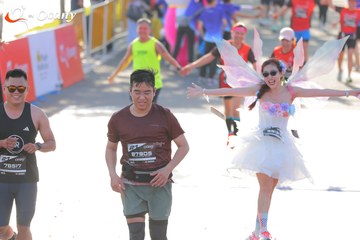 RUN TO LIVE 2025 - Ảnh #3193700