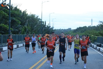 RUN TO LIVE 2025 - Ảnh #3287258