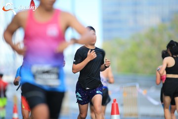 RUN TO LIVE 2025 - Ảnh #3286424