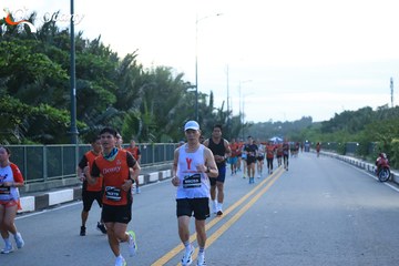 RUN TO LIVE 2025 - Ảnh #3266585