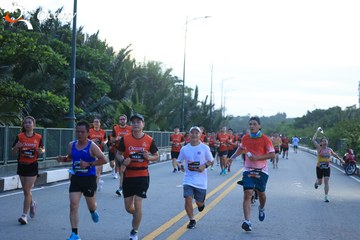RUN TO LIVE 2025 - Ảnh #3266170