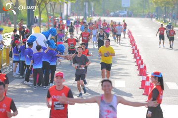 RUN TO LIVE 2025 - Ảnh #3193543