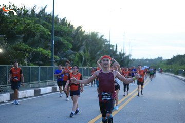 RUN TO LIVE 2025 - Ảnh #3266668