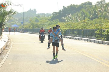 RUN TO LIVE 2025 - Ảnh #3305096