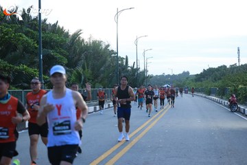 RUN TO LIVE 2025 - Ảnh #3266599