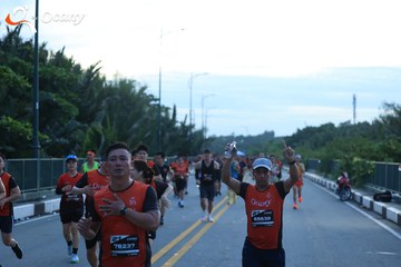 RUN TO LIVE 2025 - Ảnh #3287117