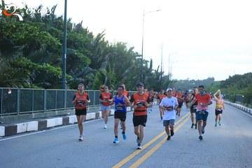 RUN TO LIVE 2025 - Ảnh #3266159