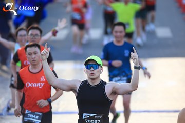 RUN TO LIVE 2025 - Ảnh #3154291