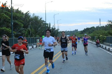 RUN TO LIVE 2025 - Ảnh #3282589