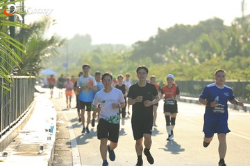 RUN TO LIVE 2025 - Ảnh #3303190