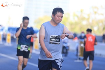 RUN TO LIVE 2025 - Ảnh #3288232