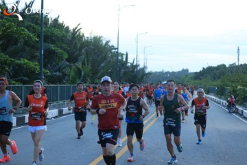 RUN TO LIVE 2025 - Ảnh #3268278
